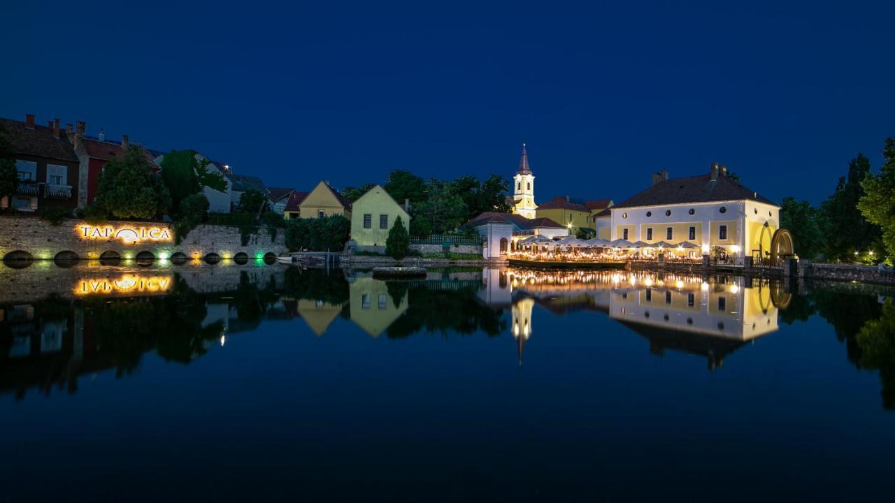 Hotel Gabriella Tapolca Exteriör bild